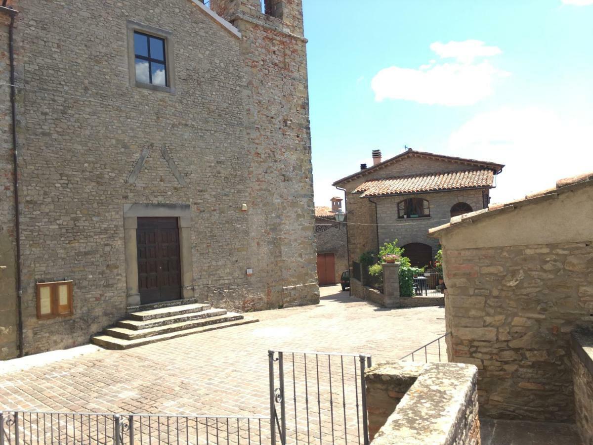 Apartamento Casa Azzurra Monte Santa Maria Tiberina Exterior foto